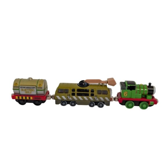 Thomas & Friends Take Along Diecast Train Fergus Thomas Percy Diesel 10 & Tender - Picture 8 of 13